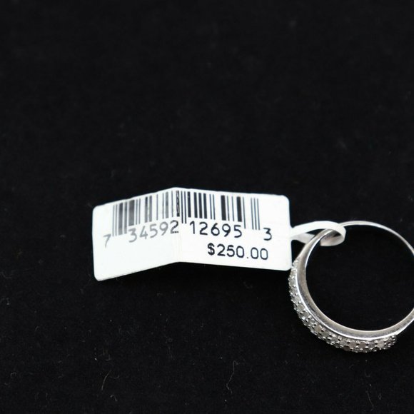 Victoria Townsend, Diamond Pavé Ring (1/2 ct. t.w.) in Sterling Silver Size 7 - Picture 4 of 6